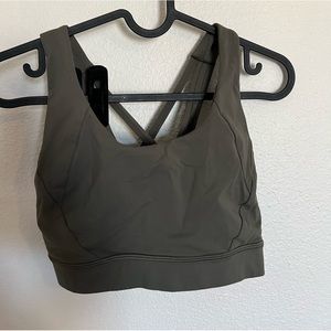 Lululemon sports bra